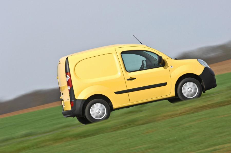  Renault Kangoo Express Compact 2008 года  (фото 22 из 41)